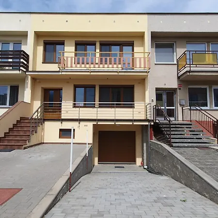 Lilly 36 アパート ズノイモ