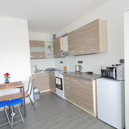 アパート Lilly 36