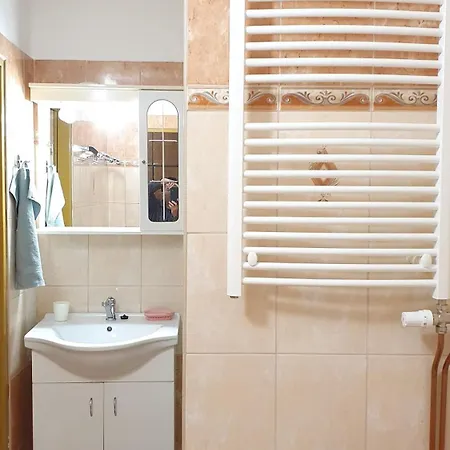 Lilly 36 アパート *